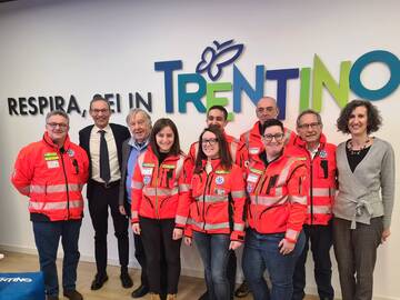 Sport, solidarietà, divertimento: la formula vincente dei Campionati di sci per i soccorritori a Pinzolo