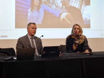 La dipendenza dall'esercizio fisico e l'ossessione per il proprio aspetto favoriscono l'uso di sostanze dopanti