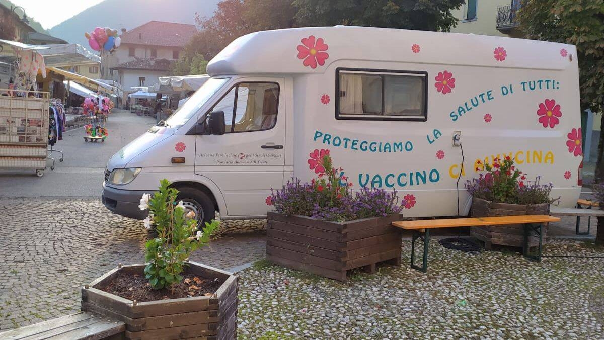 Immagine: camper vaccinale