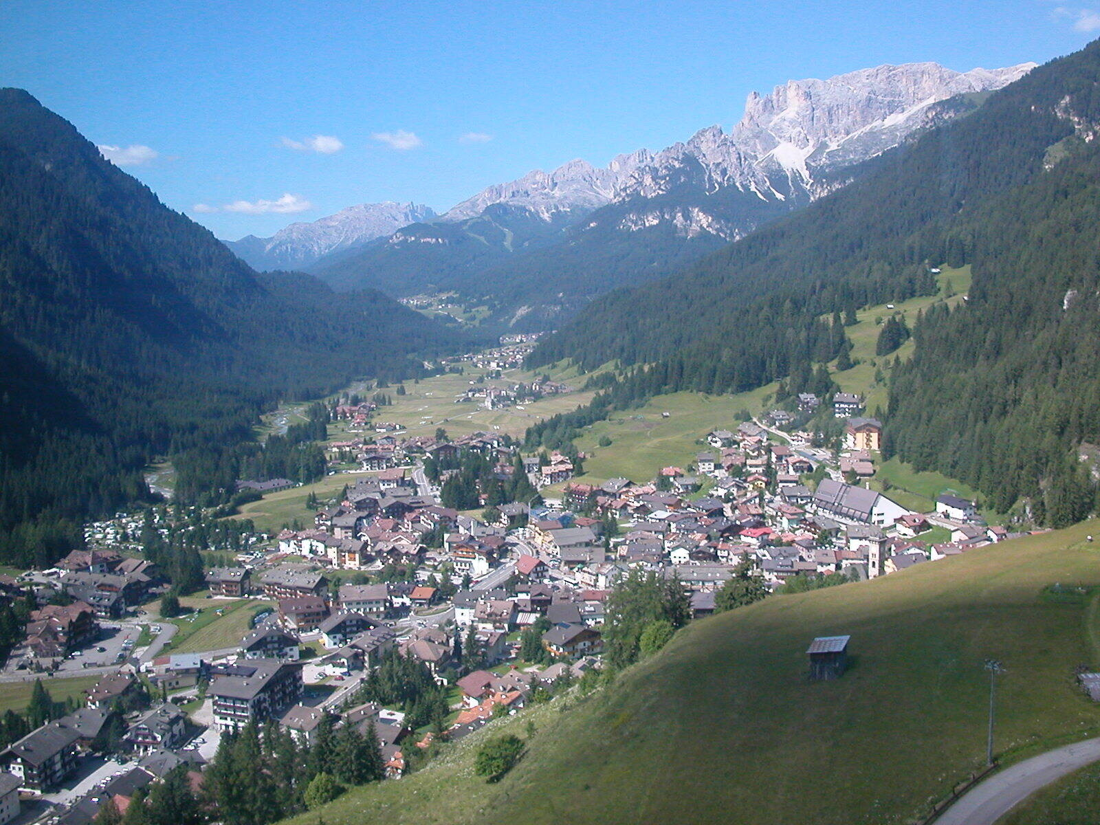 Immagine: Campitello_(Val_di_Fassa)