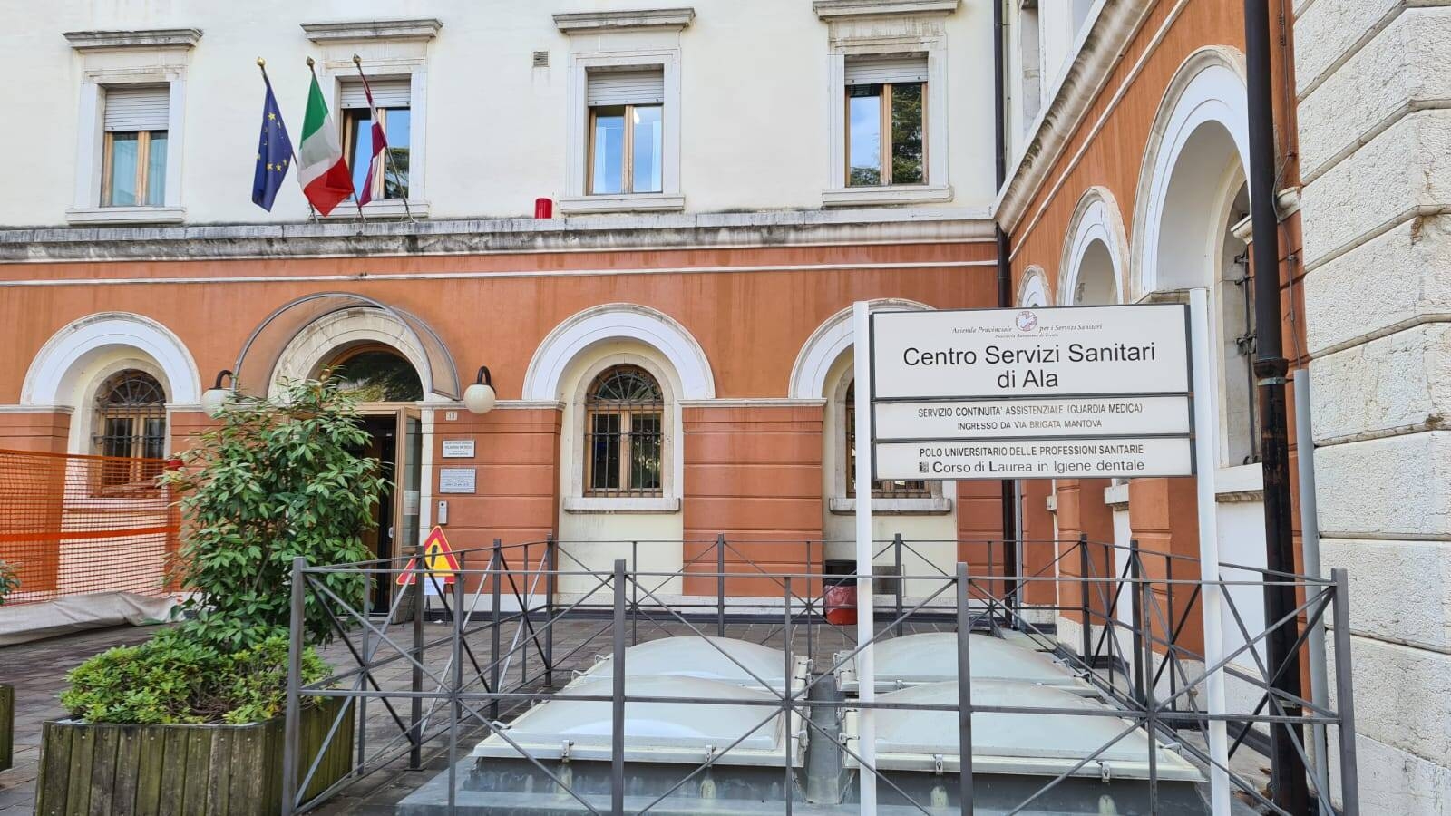 Immagine: Centro servizi sanitari Ala 