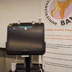 Immagine: cerimonia donazione ecografo a Pediatria Santa Chiara