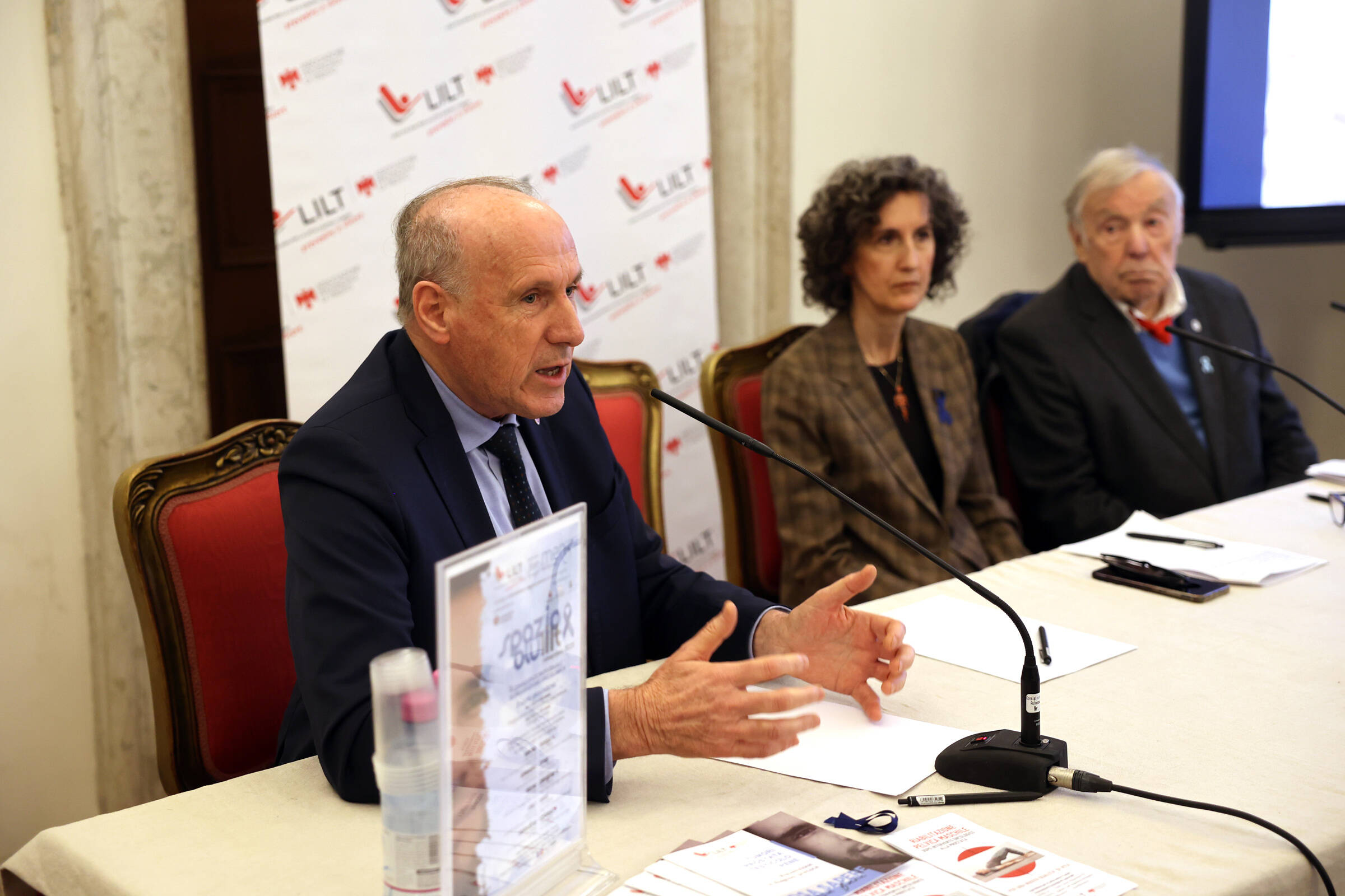 Immagine: Conferenza Lilt - Assessore Tonina