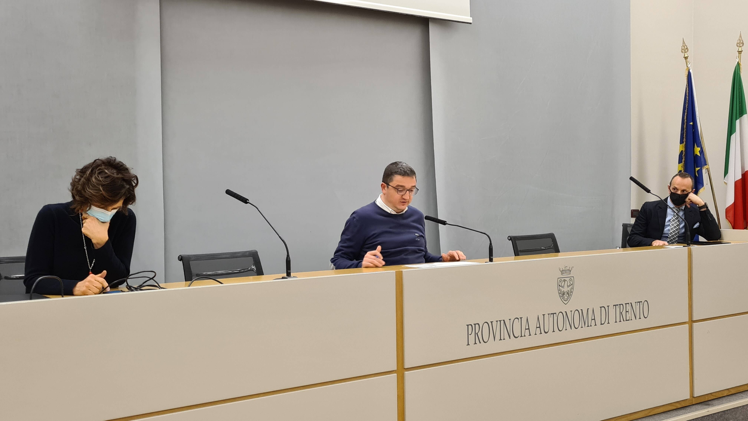 Immagine: Conferenza stampa Covid