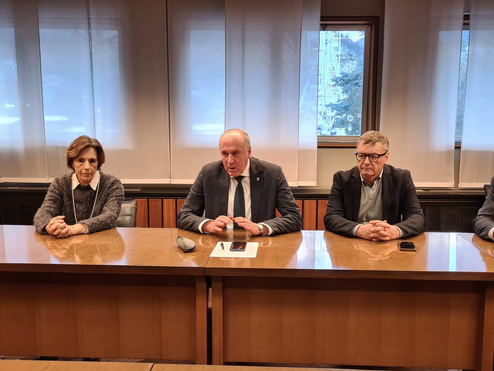 Immagine: Conferenza Stampa vaccinazioni anticovid 
