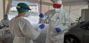 Drive through tamponi, le aperture nei prossimi giorni