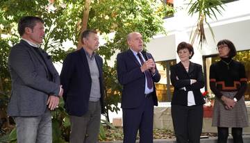 Auguri di Natale nella sede centrale di Apss