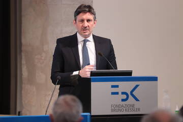 Scienze della vita, l’assessore Spinelli: “Stimolare ulteriormente il dialogo tra ricerca e mercato”