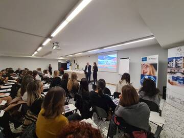 Corso di formazione per l'ecografia ostetrica, il grazie di Segnana agli operatori