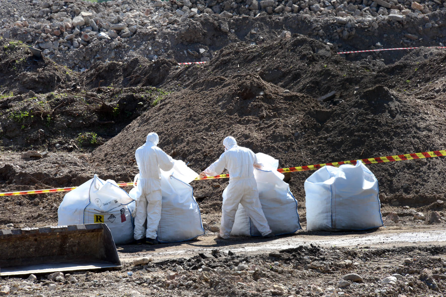 Immagine: PA0_3621_Amianto