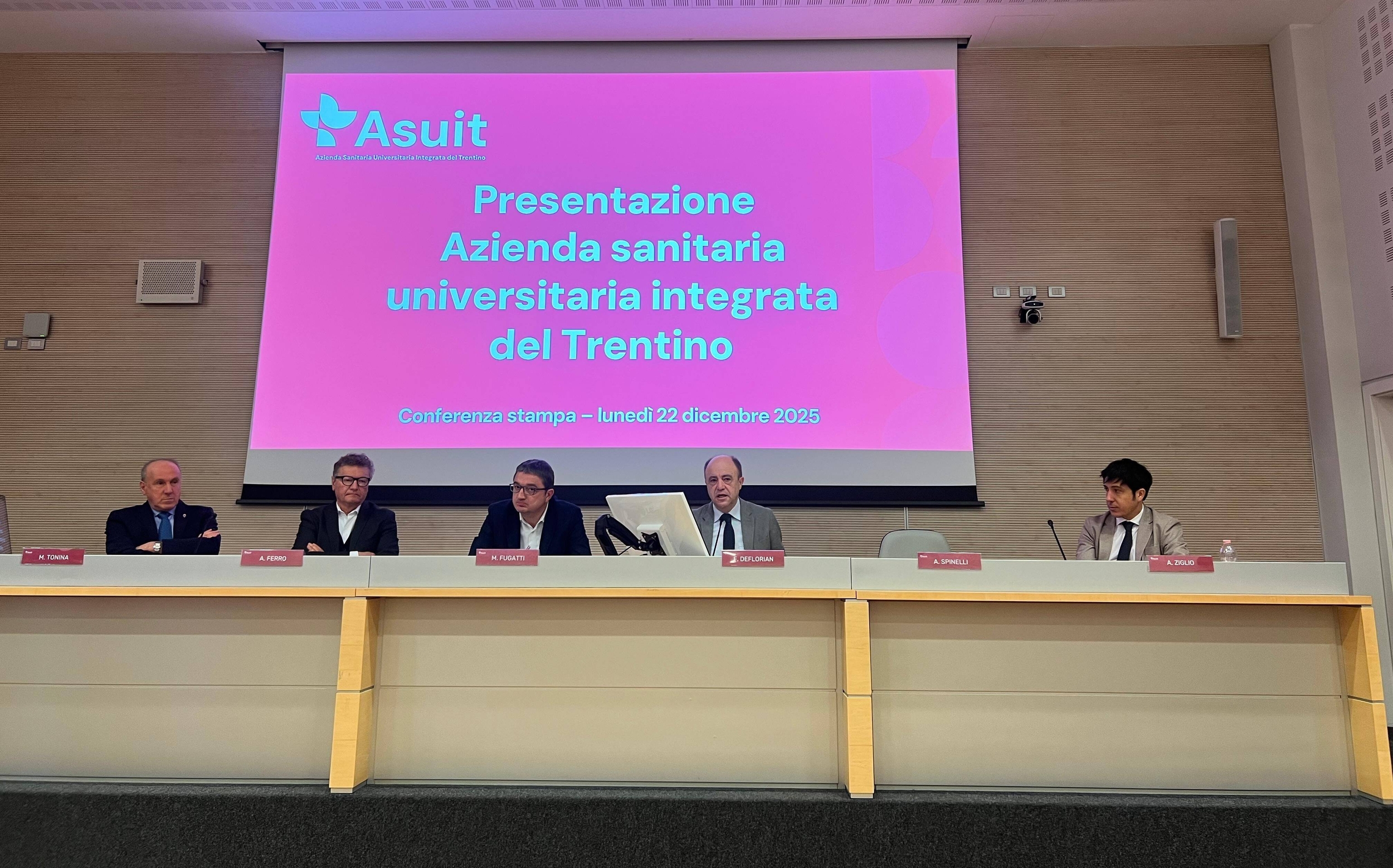 Immagine: Presentazione Asuit