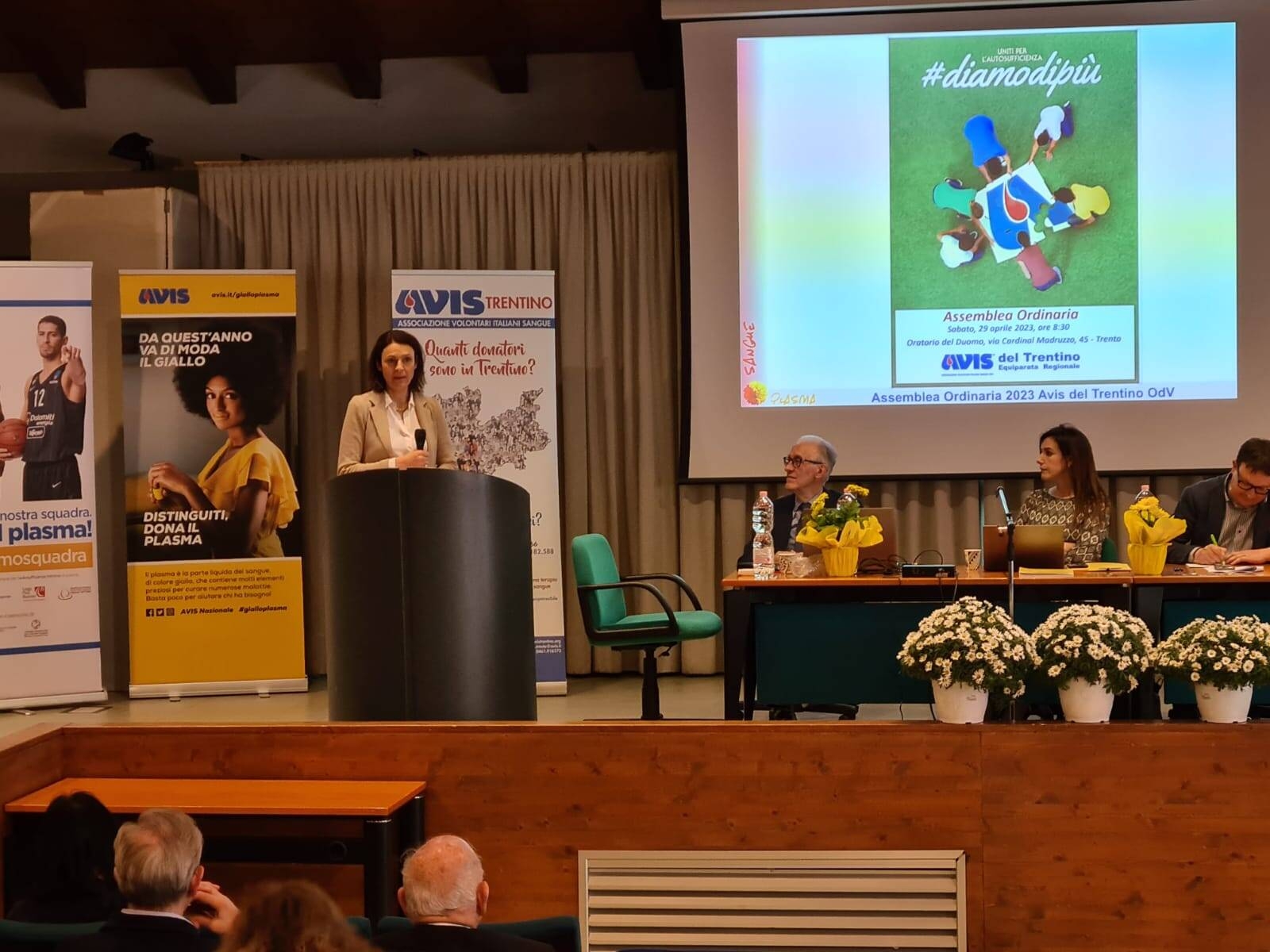 Immagine: Segnana all'assemblea Avis a Trento