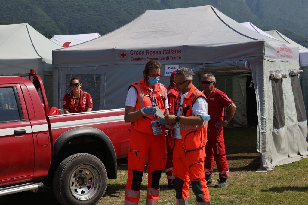 Immagine: soccorritori concerto vasco (1)