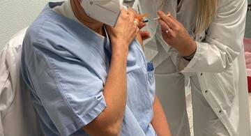 Vaccinazioni anti Covid-19: dal 7 aprile per la fascia 70-74