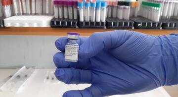 Vaccino anti covid-19: da oggi si parte con gli over 80