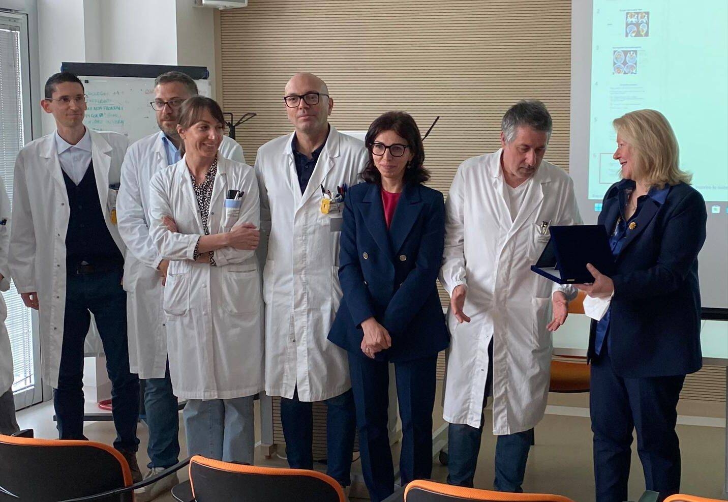 Immagine: Visita dell’ambasciatrice greca in protonterapia 1