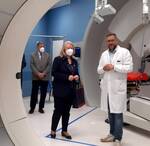 Immagine: Visita dell’ambasciatrice greca in protonterapia