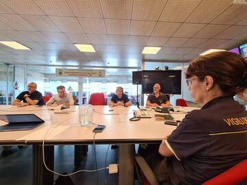 Incendio Ischia Podetti, la raccomandazione: lavare accuratamente frutta e verdura 